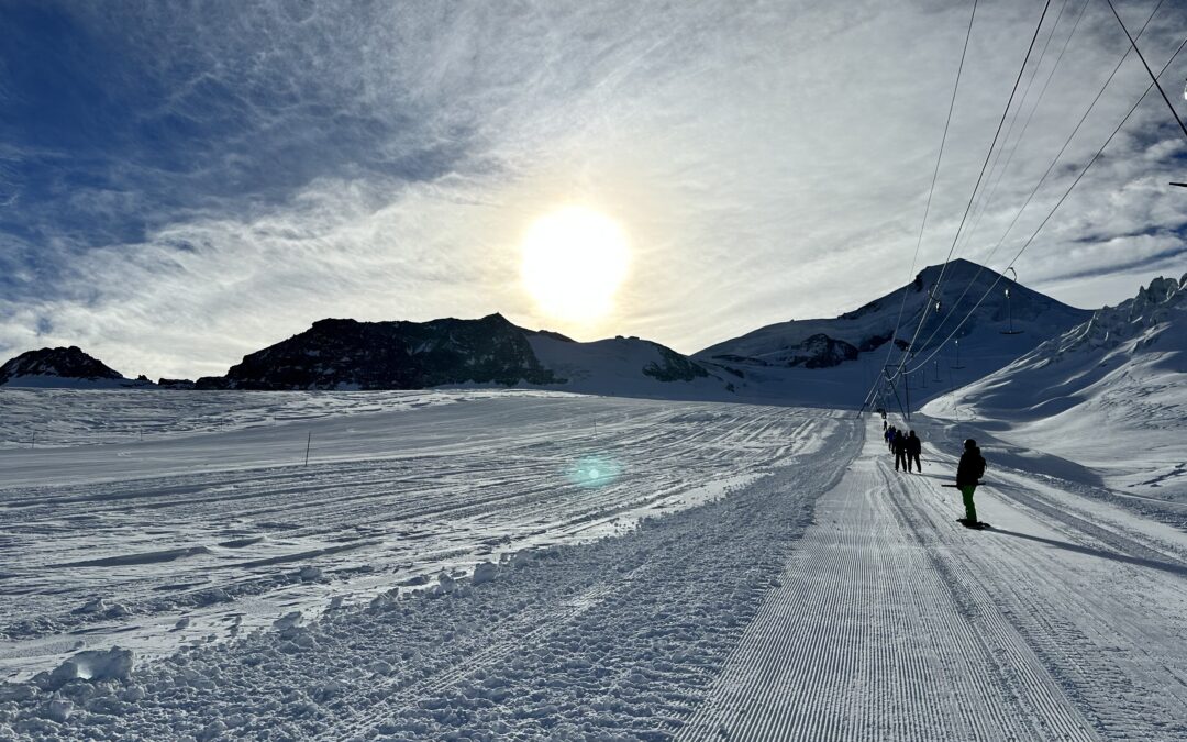 Ski- und Snowboardtag /-Week-End in Saas-Fee